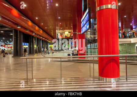 Halle am Hauptbahnhof in Prag, Tschechische Republik Stockfoto