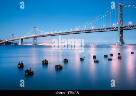 Abend in der Bucht Bradge, San Francisco, Kalifornien, USA Stockfoto