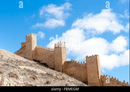 Befestigte Stadtmauer, Albarracin, Teruel, Aragon, Spanien Stockfoto