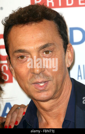 26. Juni 2015 - London, England, UK - Bruno Tonioli konstituierende Haltung Stolz Auszeichnungen ehren Mitglieder der Gemeinschaft teilnehmen Stockfoto