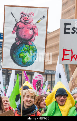 16. JANUAR 2016. Wir Haben Es Satt Umwelt Demonstration. Protest gegen die Globalisierung TTIP CETA industrielle Landwirtschaft Stockfoto