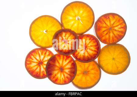 Orange Blut Scheiben, sizilianischen Orangen (Draufsicht) Stockfoto