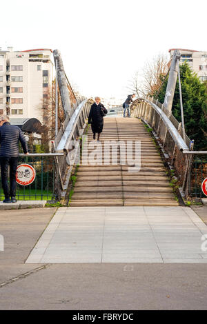 Die Promenade Plantée, Paris High Line, erhöhte linear Park, basiert auf veralteten Eisenbahn, Paris, Frankreich Stockfoto