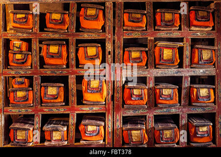 Folianten der alten Handschriften in buddhistischen Kloster Stockfoto