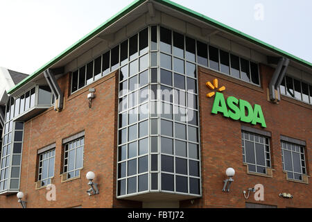 ASDA Head Office im Stadtzentrum von Leeds, West Yorkshire UK. ASDA Head Office, ASDA Haus stützt sich im Zentrum von Leeds. Stockfoto