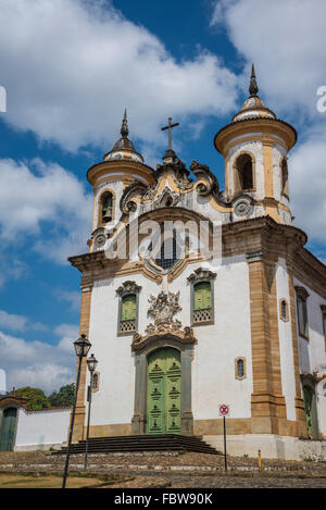 Nossa Senhora Carmo Kirche am Praça Minas Gerais, Mariana, Minas Gerais, Brasilien Stockfoto