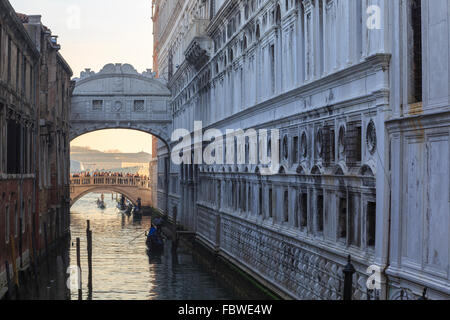 Die Seufzerbrücke in Venedig, Italien Stockfoto