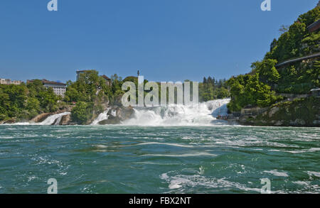 Rhein-Katarakt bei Schaffhausen Stockfoto