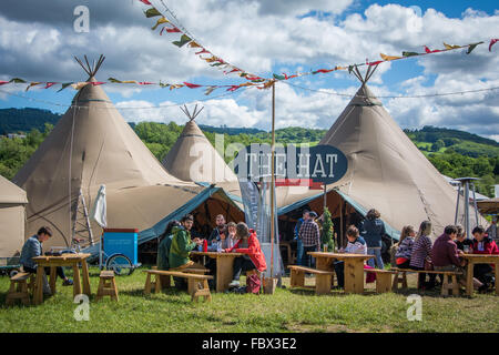 Essen-Zelte beim Literaturfestival in Hay-on-Wye, Wales Stockfoto