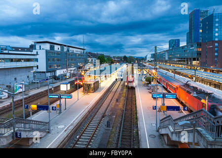 Freiburg Hauptbahnhof Bahnhof. Der Hauptbahnhof der deutschen Stadt Freiburg Im Breisgau Stockfoto