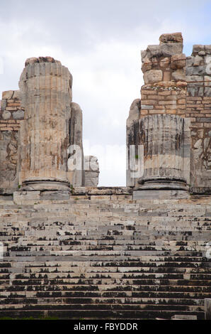 Ruinen des antiken Apollo-Tempel in Didyma Stockfoto