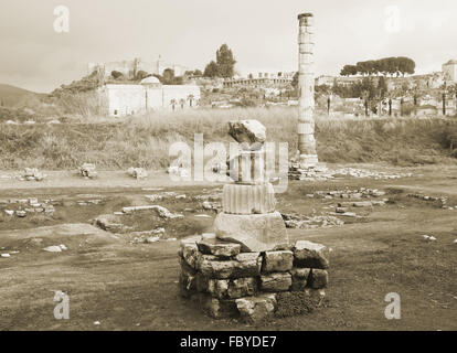 Ruinen des Artemision in Ephesos Stockfoto