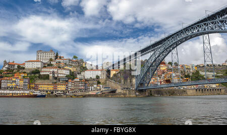Panorama von Porto mit Luis, die ich zu überbrücken, Portugal Stockfoto