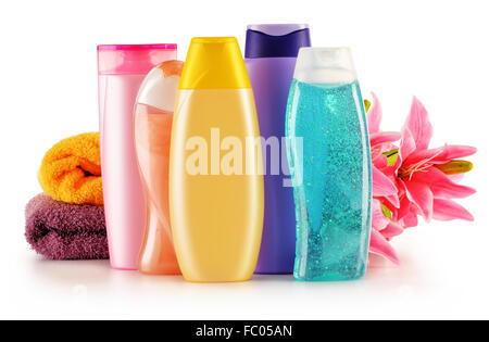 Komposition mit Kunststoff-Flaschen von Pflege und Schönheit Produkte Stockfoto