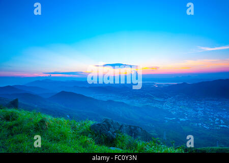 Berg-Sonnenuntergang Stockfoto