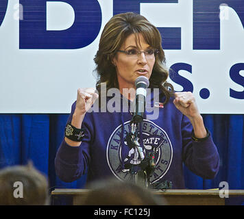 Unabhängigkeit, Kansas, USA, 25. Oktober 2014 Sarah Palin kündigt ihre Unterstützung für Senator Pat Roberts Credit: Mark Reinstein Stockfoto