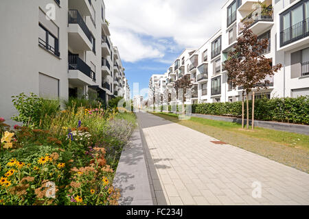 Modernes wohnen in der Stadt - Wohngebäude nach Abschluss Stockfoto