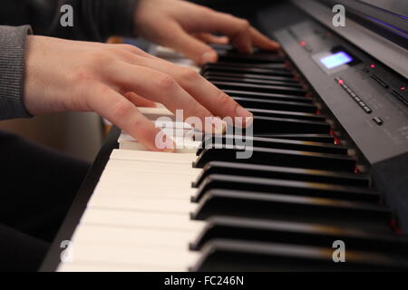 Klavier spielen Stockfoto
