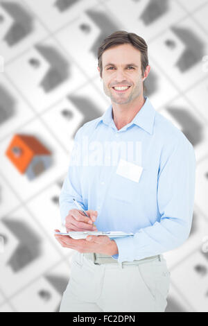 Zusammengesetztes Bild Porträt zuversichtlich Supervisor Schreiben von Notizen in Zwischenablage Stockfoto