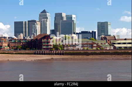 Docklands - vom Greenwich Pier Stockfoto