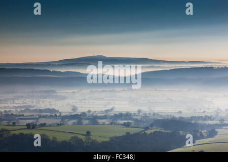 Nebel über South Shropshire, niedrige, gesehen vom Ragleth Hill, in der Nähe von Kirche Stretton, Shropshire, England, UK Stockfoto