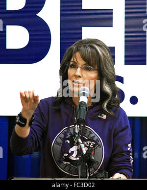 Unabhängigkeit, Kansas, USA, 25. Oktober 2014 Sarah Palin kündigt ihre Unterstützung für Senator Pat Roberts Credit: Mark Reinstein Stockfoto