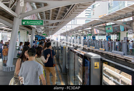 U-Bahnstation in Bangkok Stockfoto