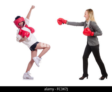 Schöne Geschäftsfrauen Boxen isoliert auf weiss Stockfoto