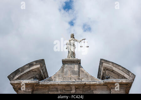 Justiz Frau Statue in Dublin Castle in Dublin, Irland Stockfoto