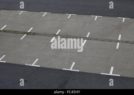 Leeren Parkplatz von oben gesehen Stockfoto