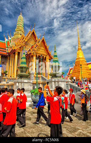 Der Großmeisterpalast in der Abenddämmerung. Bangkok. Thailand Stockfoto