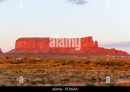 Sentinel Mesa im Monument Valley Stockfoto