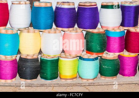 Bunte Kabel Rollen Stockfoto