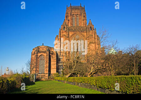 Liverpool Kathedrale auf Str. Jamess Berg in Liverpool Stockfoto