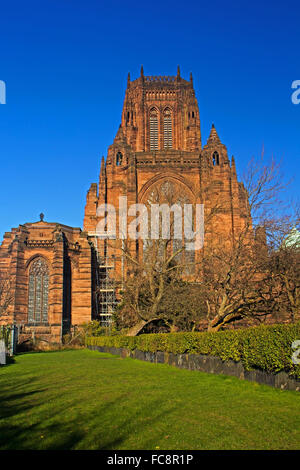 Liverpool Kathedrale auf Str. Jamess Berg in Liverpool Stockfoto
