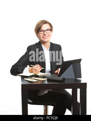 Mädchen will budget. Dollar, sagte. Sie zählt Geld am Tisch Stockfoto