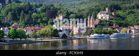 Mildenburg Schloss und Pfarrkirche Kirche des St. Jakobus, Altstadt von Miltenberg, Franken, Bayern, Deutschland Stockfoto