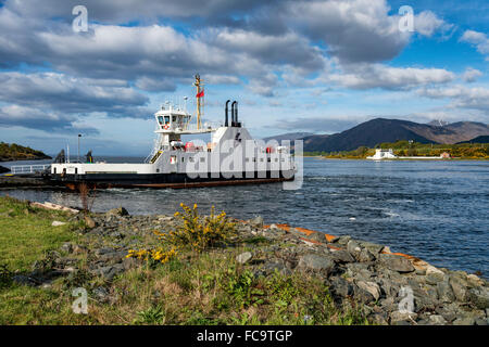 Der Corran Fähre von Ardgour, nach Nether Lochaber Stockfoto