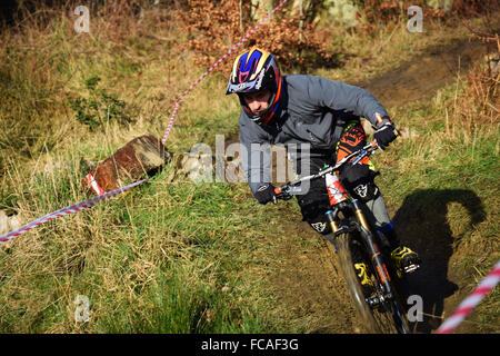 Fahrer, die Teilnahme an der NDH Cyclefix Chopwell Funduro, Chopwell, Gateshead, uk Stockfoto