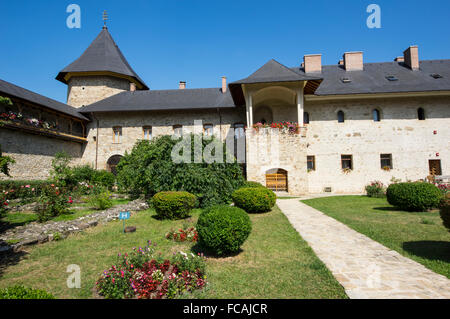 Klosters Sucevita, Innenhof und Umfassungsmauern Stockfoto
