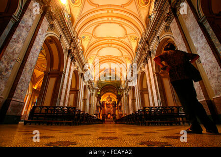 Die Buenos Aires Metropolitan-Kathedrale ist die wichtigste katholische Kirche in Argentinien. Es befindet sich an der Kreuzung von San Stockfoto