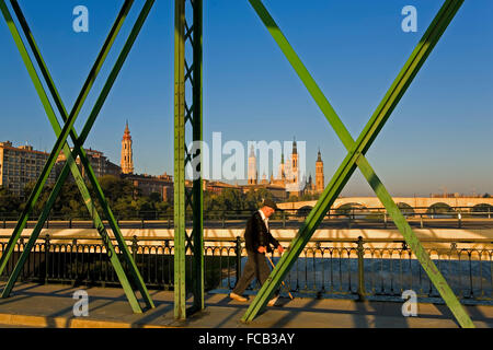 Zaragoza, Aragón, Spanien: Bridge "de Hierro" Stockfoto