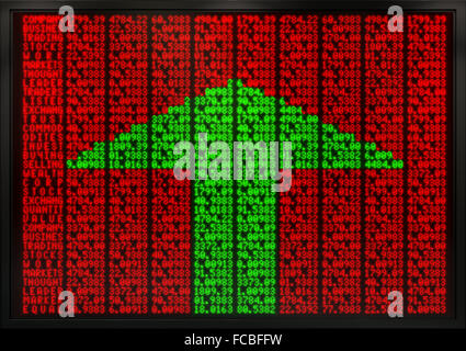 Ein Flachstück eine digitale Börse Anzeigetafel mit grünen Zahlen, aus denen eine nach oben mit Blick auf Pfeil Stockfoto