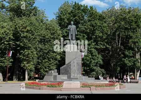 Statue von Wladimir Lenin in Weliki Nowgorod, Oblast Nowgorod. Stockfoto