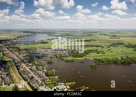 Niederlande, Nieuwkoop, Seen und Yachten auf Seen genannt Nieuwkoopse Plassen. Luftbild Stockfoto