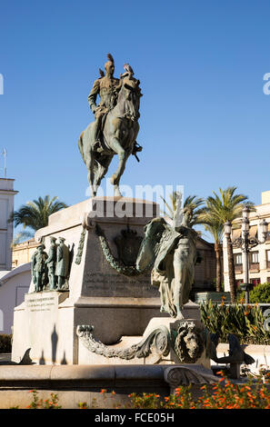 Statue von General Miguel Primo de Rivera, Plaza del Arenal, Jerez De La Frontera, Spanien Stockfoto