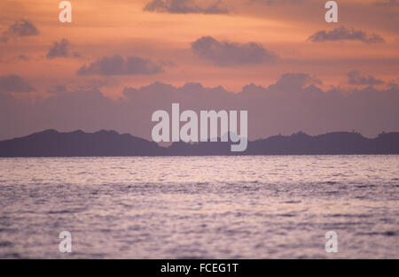 Sonnenuntergang in der Republik Palau, einem Inselstaat im westlichen Kette von den Karolinen, Pazifik Stockfoto