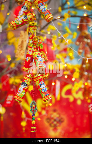 Chinese Lunar New Year ot Tet Dekorationen auf der Straße, Vietnam. Stockfoto