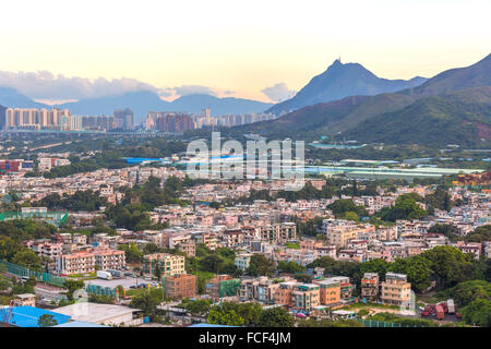 Yuen Long Häuser in Hong Kong Stockfoto