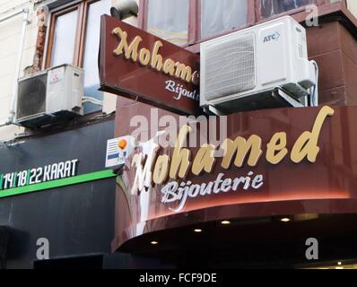 Straßenszene in Brüssel Molenbeek, 9. Januar 2016. Stockfoto